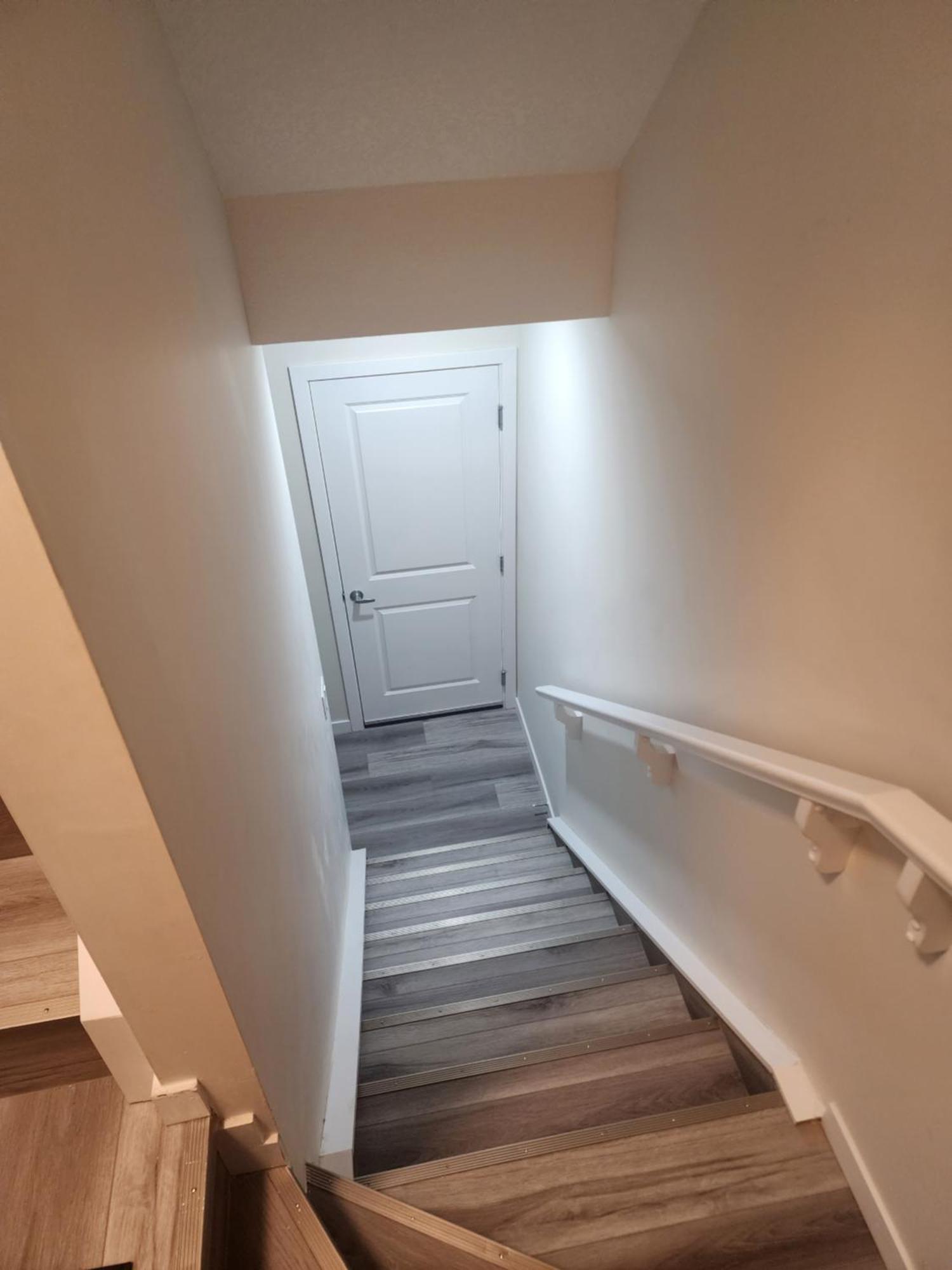 Trendy 2-Bed Oasis Awaits! Daire YYC Dış mekan fotoğraf